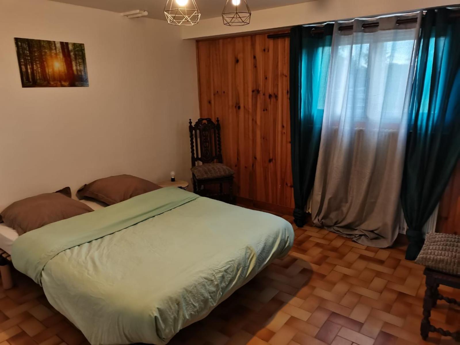 Mon Petit Studio Lägenhet Montmorillon Exteriör bild